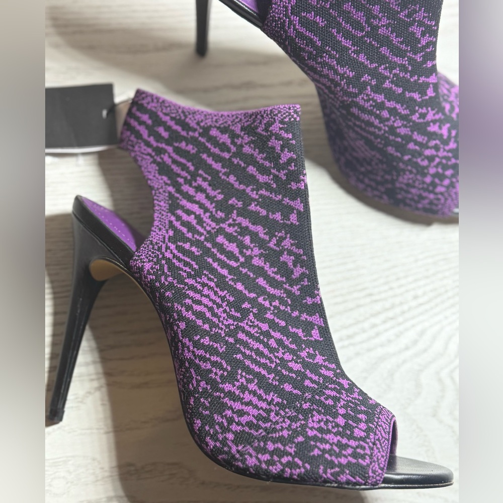 Zara Woman Purple & Black Patterned Fabric Peep Toe High Heels Women Size 10